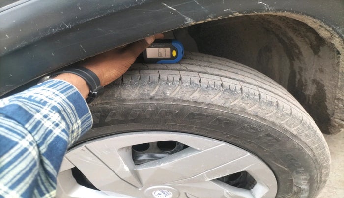 2018 Maruti Vitara Brezza VDI, Diesel, Manual, 1,33,328 km, tyre