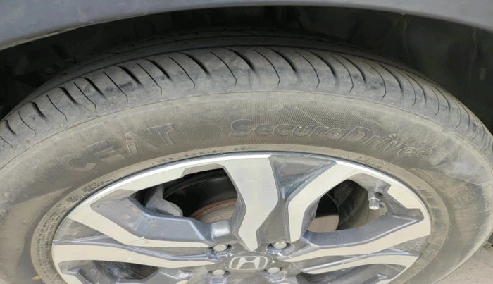 2017 Honda WR-V 1.5L I-DTEC VX MT, Diesel, Manual, 1,61,525 km, tyre