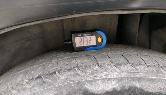 2017 Maruti S Cross DELTA 1.3, Diesel, Manual, 1,85,928 km, tyre