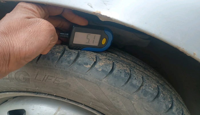 2011 Hyundai Santro Xing GL PLUS, Petrol, Manual, 99,647 km, tyre