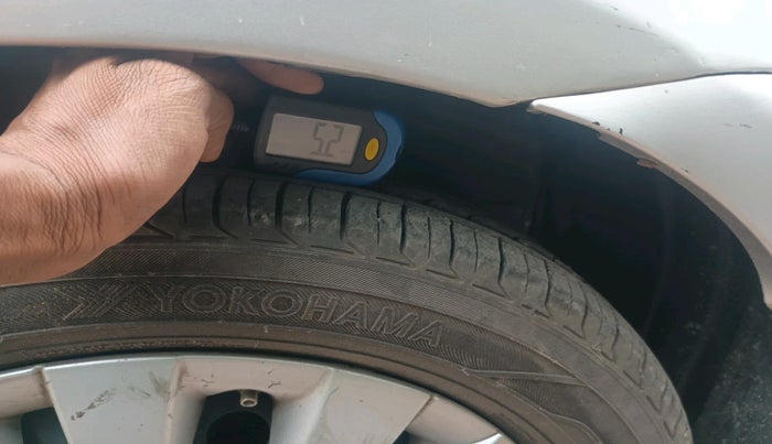 2017 Toyota Etios GXD PLATINUM, Diesel, Manual, 1,28,754 km, tyre