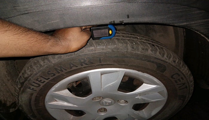 2023 Renault Kwid RXT 1.0, Petrol, Manual, 24,816 km, tyre