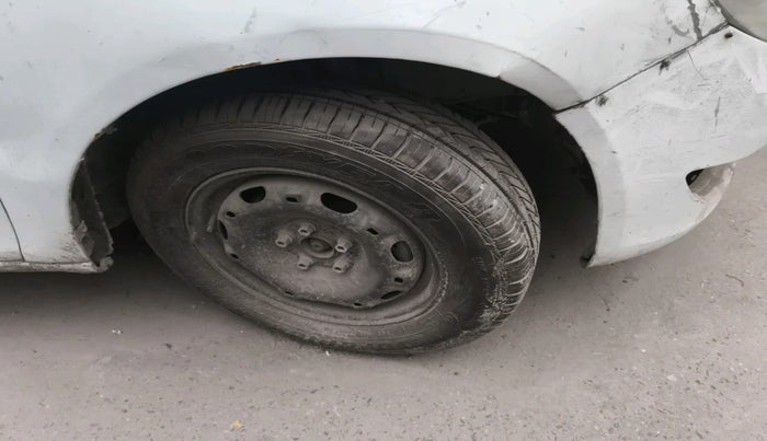 2011 Skoda Fabia ACTIVE 1.2 MPI, Petrol, Manual, 50,000 km, tyre