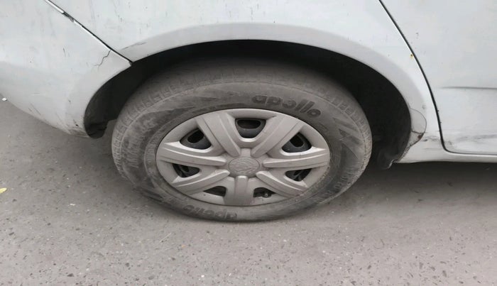 2011 Skoda Fabia ACTIVE 1.2 MPI, Petrol, Manual, 50,000 km, tyre