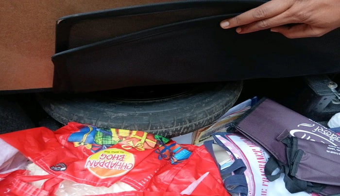 2022 Honda City ZX HYBRID, Hybrid, Automatic, 44,707 km, tyre