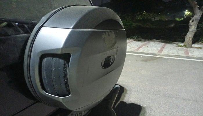 2017 Mahindra TUV300 T10, Diesel, Manual, 73,664 km, tyre