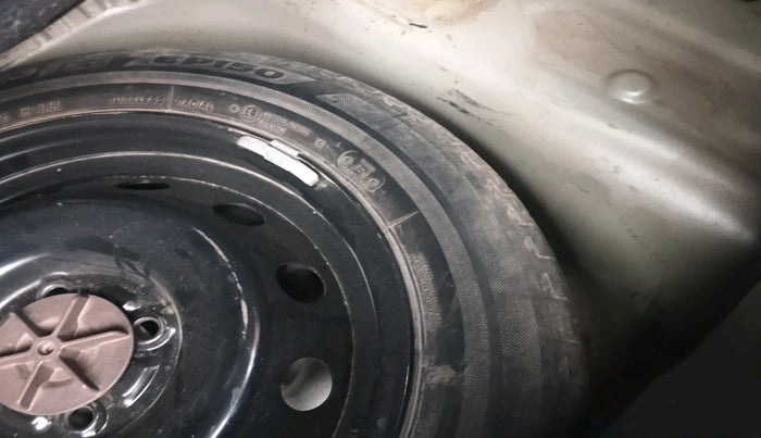 2017 Maruti IGNIS ALPHA 1.2, Petrol, Manual, 66,872 km, tyre