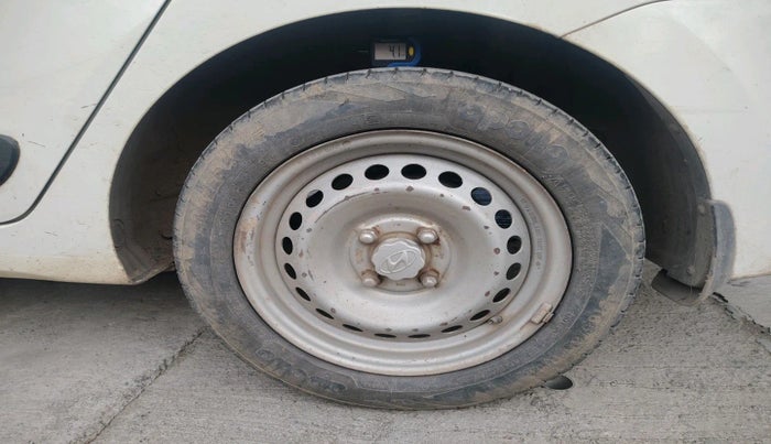 2017 Hyundai XCENT PRIME T PLUS CRDI, Diesel, Manual, 1,15,211 km, tyre