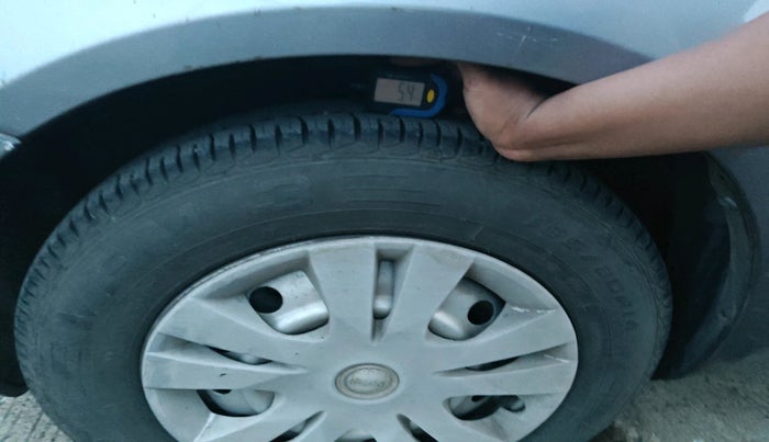 2010 Maruti Ritz LXI, Petrol, Manual, 42,463 km, tyre