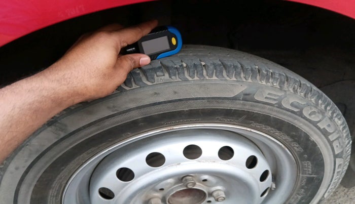 2021 Tata ALTROZ XE PETROL, Petrol, Manual, 30,209 km, tyre