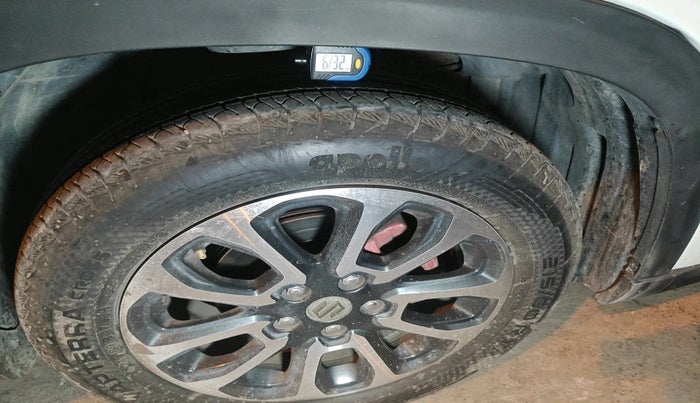 2023 Maruti Grand Vitara DELTA SMART HYBRID AT, Petrol, Automatic, 37,882 km, tyre