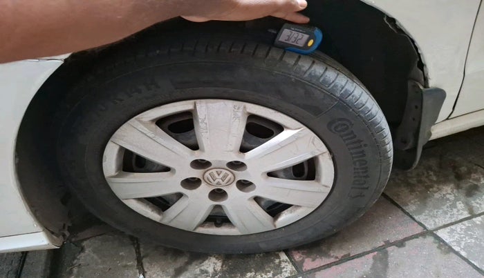 2017 Volkswagen Ameo TRENDLINE 1.2L, Petrol, Manual, 69,344 km, tyre