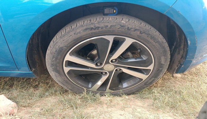 2021 Tata ALTROZ XZ PETROL, Petrol, Manual, 48,012 km, tyre