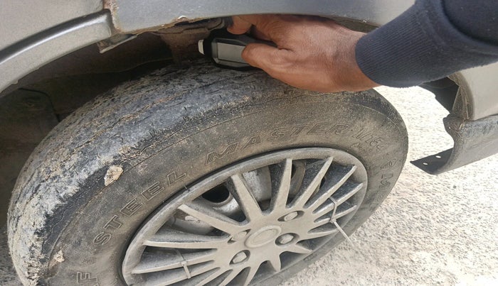 2020 Maruti Eeco 5 STR WITH A/C+HTR CNG, Petrol, Manual, 58,988 km, tyre