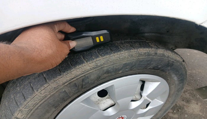 2016 Maruti Wagon R 1.0 LXI CNG, Petrol, Manual, 65,280 km, tyre