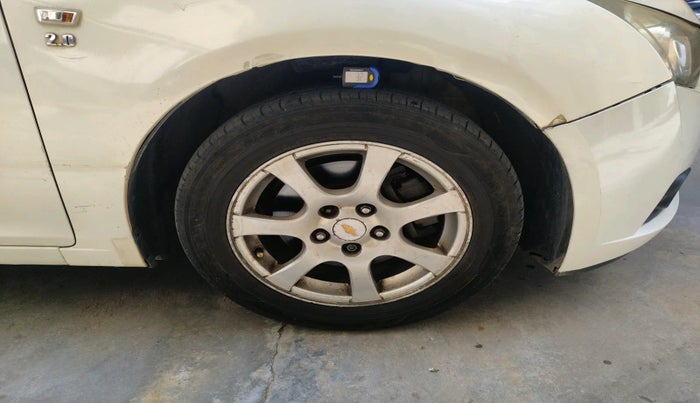 2010 Chevrolet Cruze LTZ, Diesel, Manual, 1,44,792 km, tyre