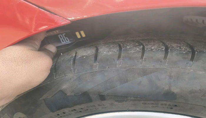 2013 Skoda Rapid ELEGANCE 1.6 TDI CR MT, Diesel, Manual, 1,45,716 km, tyre