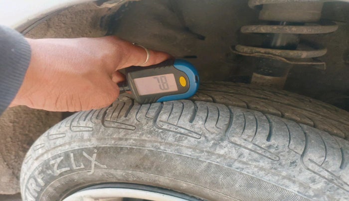 2016 Nissan Micra XL CVT, Petrol, Automatic, 1,13,960 km, tyre