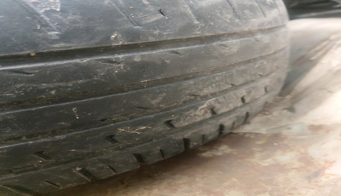 2017 Maruti Vitara Brezza ZDI, Diesel, Manual, 2,63,554 km, tyre