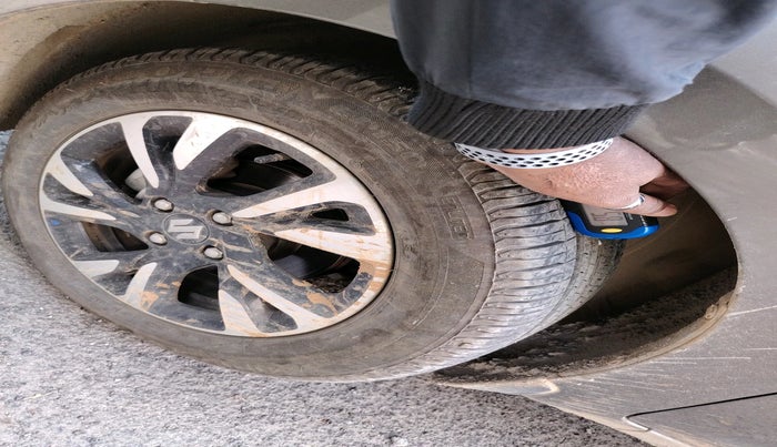 2024 Maruti Swift ZXi Plus, Petrol, Manual, 7,178 km, tyre