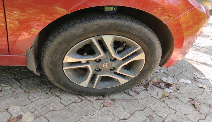 2019 Tata Tiago XZ PLUS PETROL, Petrol, Manual, 75,375 km, tyre