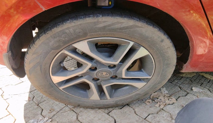 2019 Tata Tiago XZ PLUS PETROL, Petrol, Manual, 75,375 km, tyre