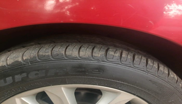 2015 Hyundai New Elantra 1.8 SX AT VTVT, Petrol, Automatic, 74,105 km, tyre