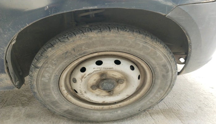 2012 Maruti Alto LXI, Petrol, Manual, 65,568 km, tyre