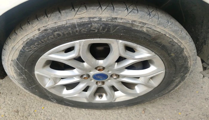 2014 Ford Ecosport TITANIUM 1.5L DIESEL, Diesel, Manual, 91,224 km, tyre