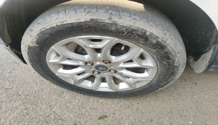 2014 Ford Ecosport TITANIUM 1.5L DIESEL, Diesel, Manual, 91,224 km, tyre