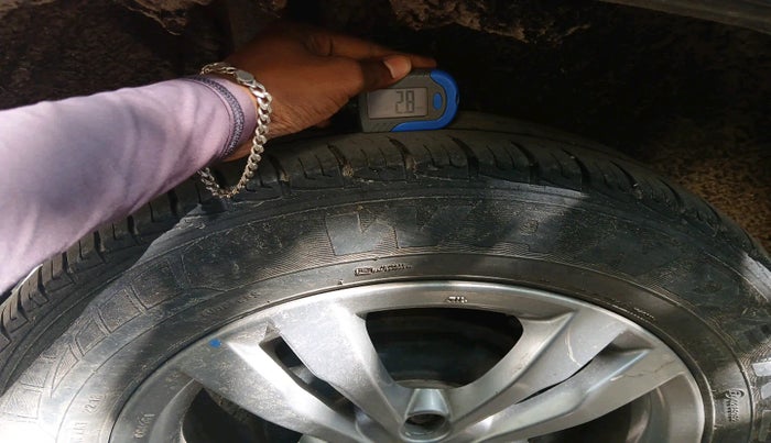 2018 Maruti Vitara Brezza VDI, Diesel, Manual, 70,510 km, tyre