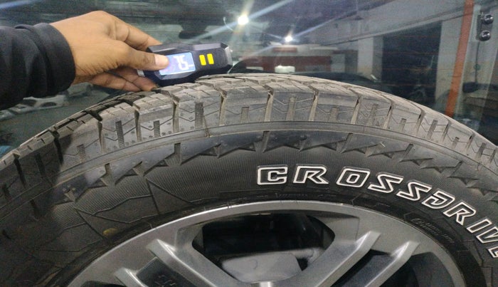 2024 Mahindra Thar AX (O) D 2WD HT, Diesel, Manual, 33,423 km, tyre