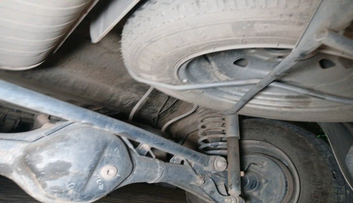 2020 Maruti Eeco 5 STR WITH A/C+HTR CNG, Petrol, Manual, 75,102 km, tyre