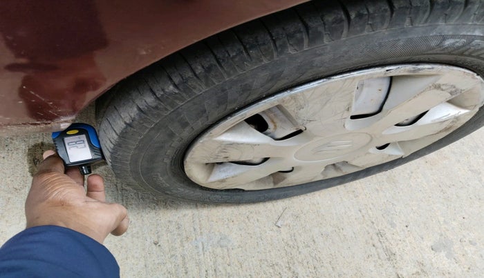 2012 Maruti Alto K10 LXI, Petrol, Manual, 42,018 km, tyre