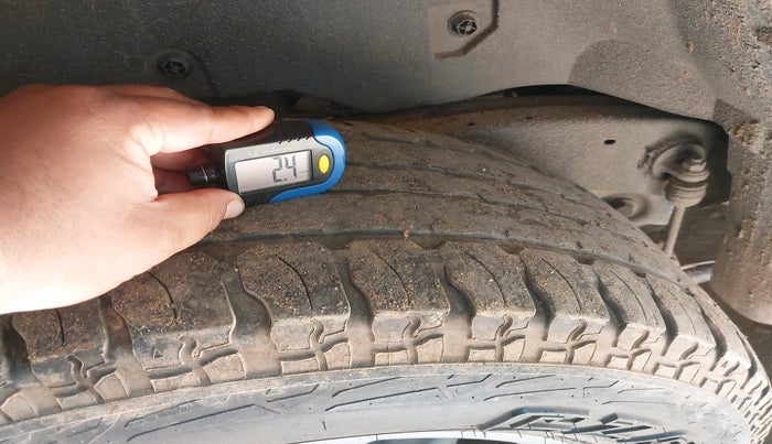 2020 Mahindra Thar LX D AT 4WD HT, Diesel, Automatic, 58,738 km, tyre