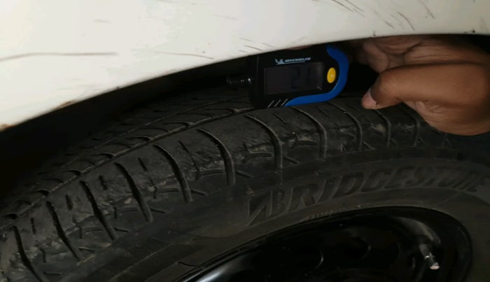 2013 Maruti Wagon R 1.0 VXI, Petrol, Manual, 1,59,227 km, tyre