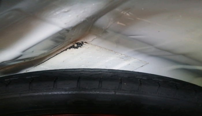 2023 Renault Kwid CLIMBER 1.0 AMT Dual Tone , Petrol, Automatic, 8,086 km, tyre