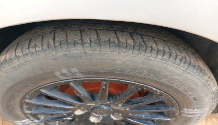 2012 Maruti Ertiga VDI, Diesel, Manual, 1,68,274 km, tyre