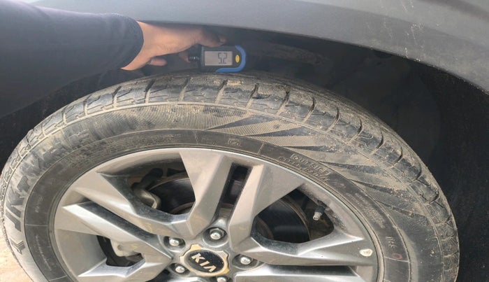 2021 KIA SELTOS HTX IVT 1.5 PETROL, Petrol, Automatic, 35,747 km, tyre