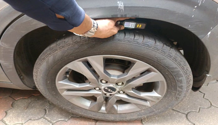 2021 KIA SELTOS HTX IVT 1.5 PETROL, Petrol, Automatic, 24,013 km, tyre