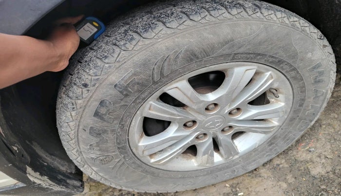 2014 Ssangyong Rexton RX5, Diesel, Manual, 91,565 km, tyre