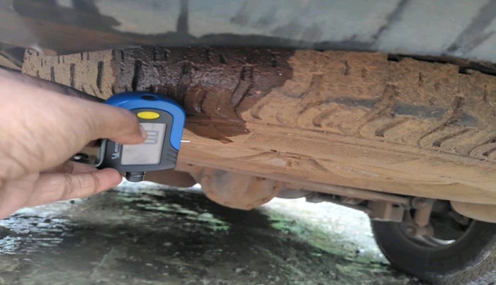 2014 Ssangyong Rexton RX5, Diesel, Manual, 91,565 km, tyre