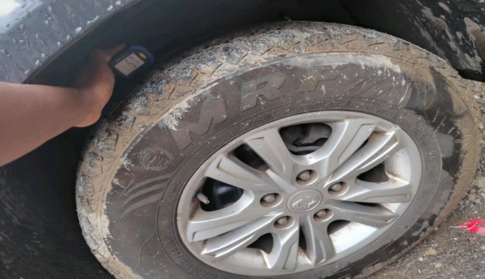 2014 Ssangyong Rexton RX5, Diesel, Manual, 91,565 km, tyre