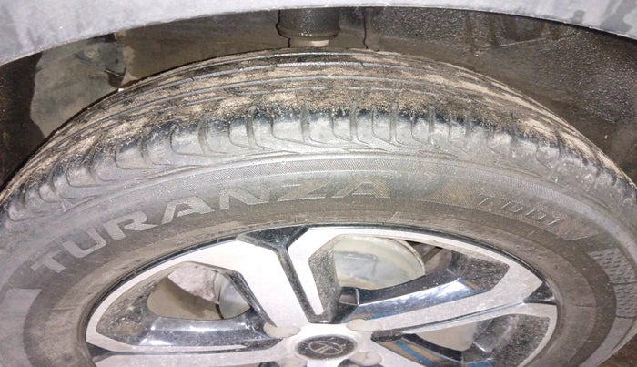 2021 Tata NEXON XZA PLUS (O) DIESEL, Diesel, Automatic, 60,008 km, tyre