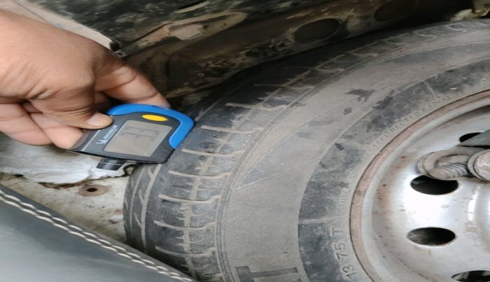 2017 Maruti Wagon R 1.0 LXI CNG, Petrol, Manual, 73,084 km, tyre