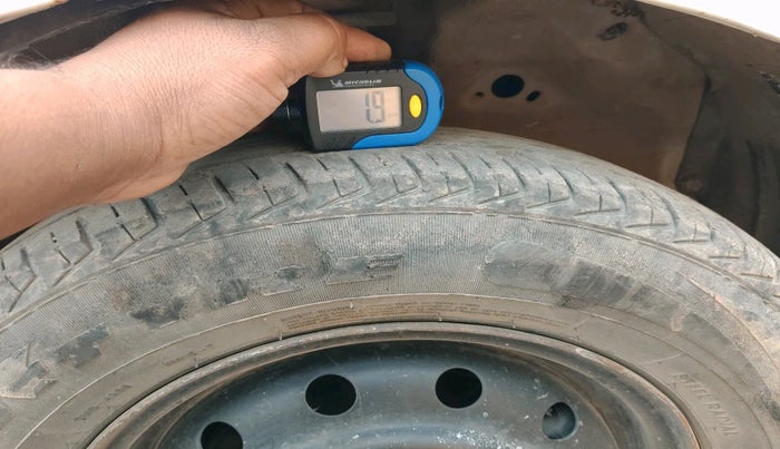 2017 Maruti Wagon R 1.0 LXI CNG, Petrol, Manual, 73,084 km, tyre