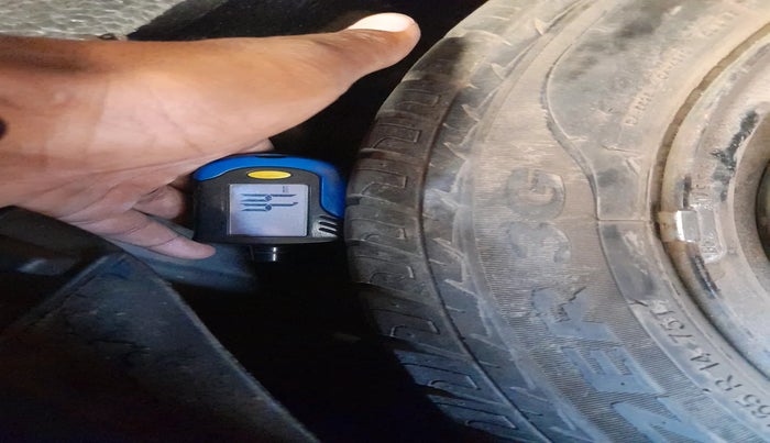 2016 Maruti Wagon R 1.0 VXI, Petrol, Manual, 60,131 km, tyre