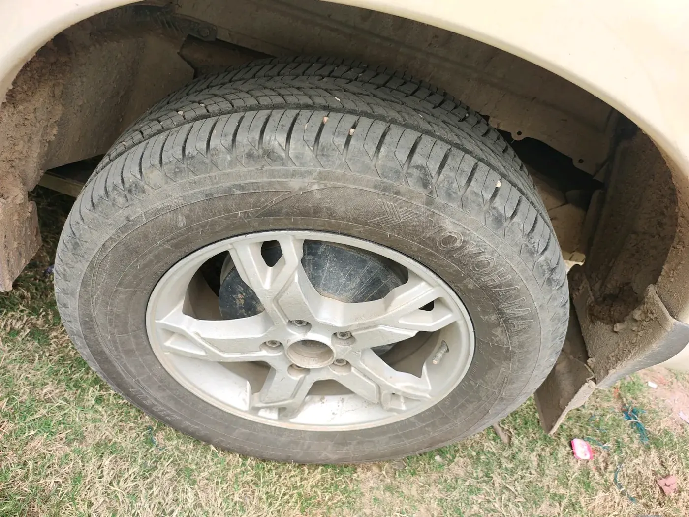 2015 Mahindra Scorpio S10, Diesel, Manual, 1,37,688 km, tyre