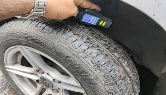 2018 Maruti Wagon R 1.0 LXI CNG, Petrol, Manual, 54,000 km, tyre