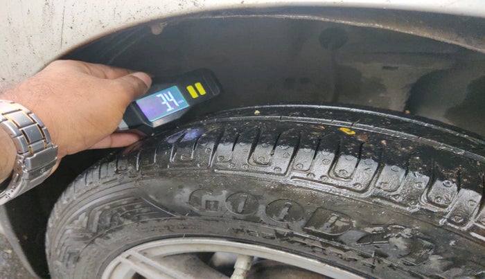 2018 Maruti Wagon R 1.0 LXI CNG, Petrol, Manual, 54,000 km, tyre